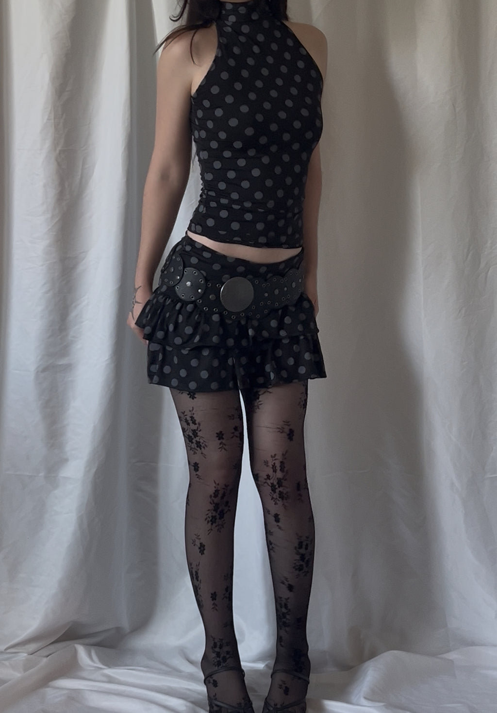 Ensemble col montant et jupe à fronces