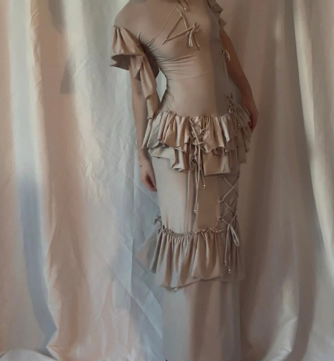 DRESS ..1.0.