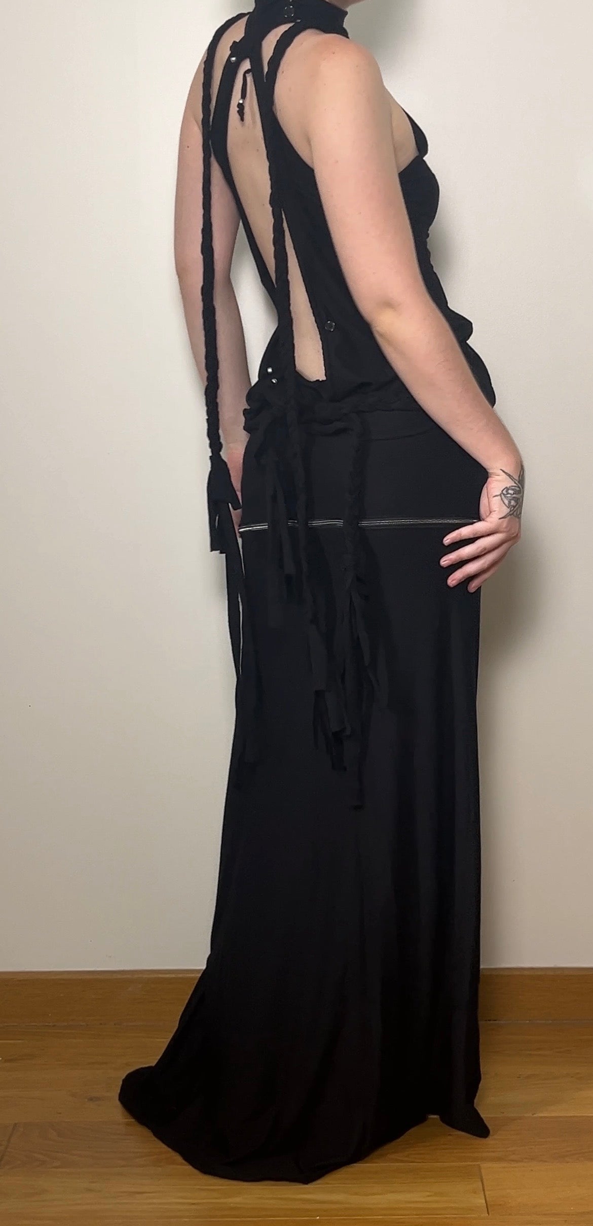 DRESS .100