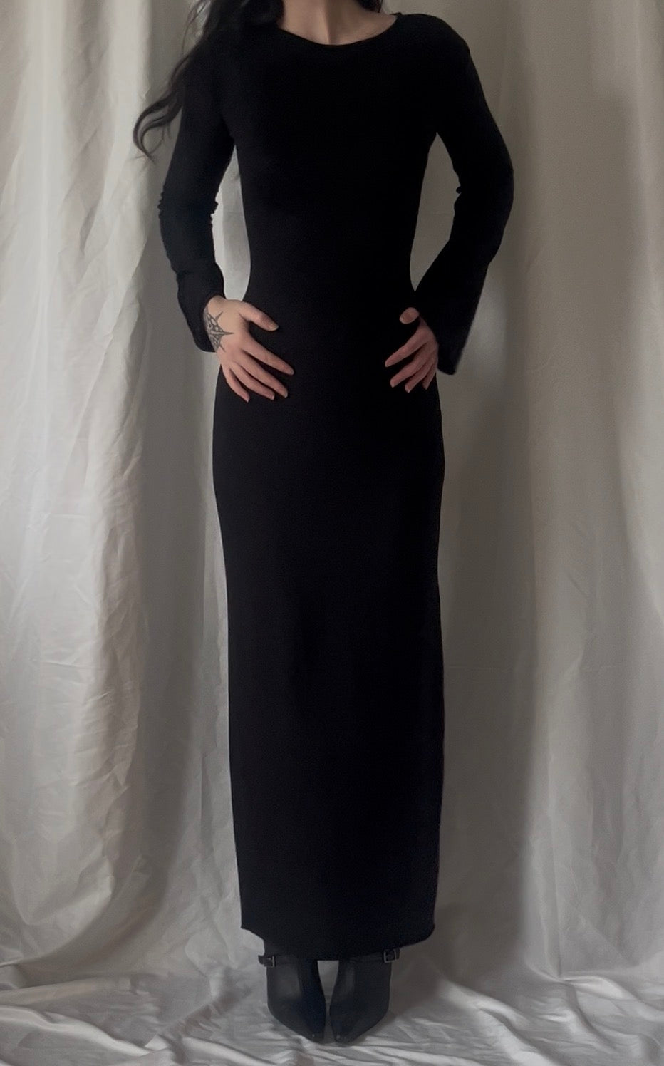 Robe longue à nouer dans le dos