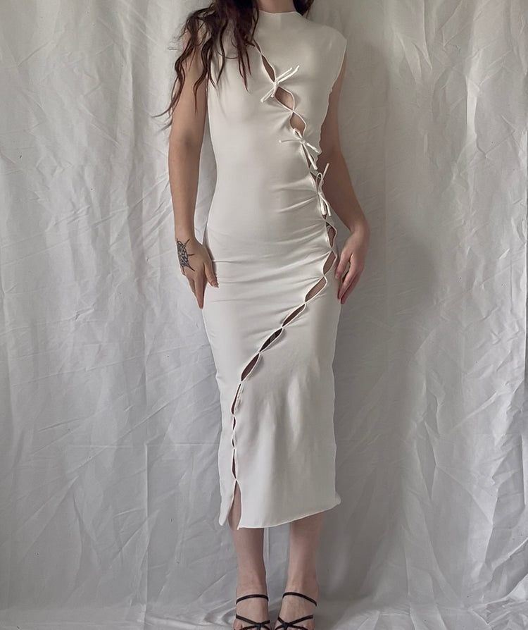 DRESS 1.1.01.