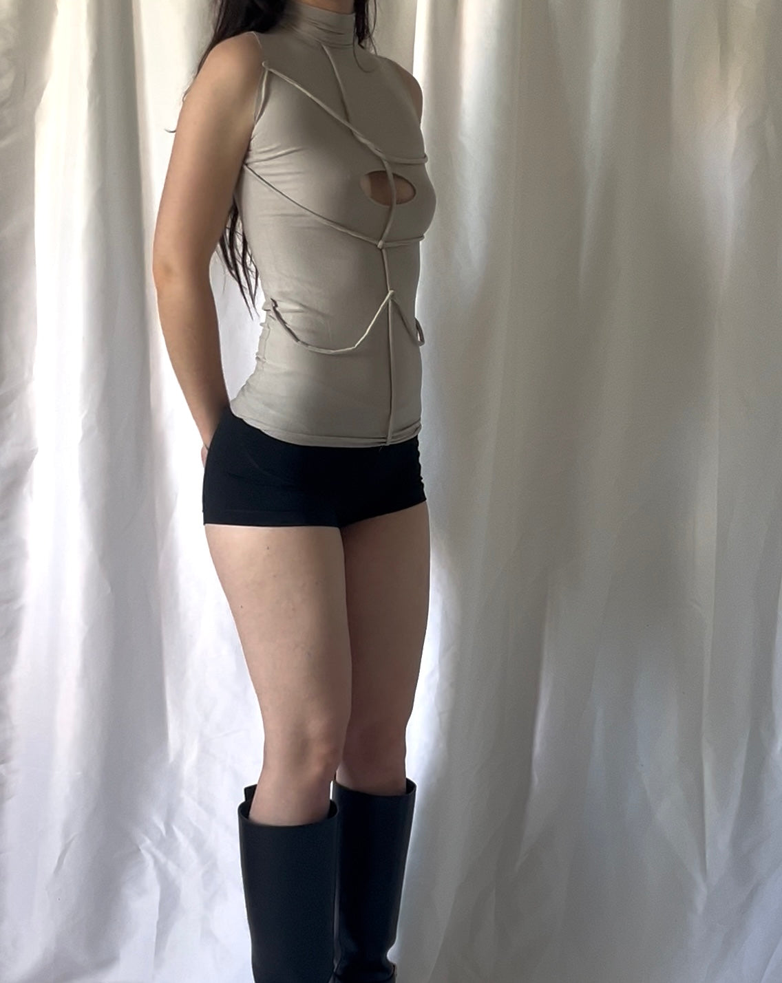 T-shirt cordons asymétriques