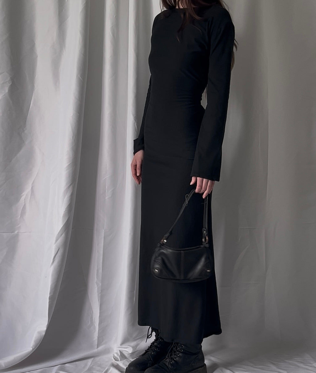 Robe à nouer dans le dos