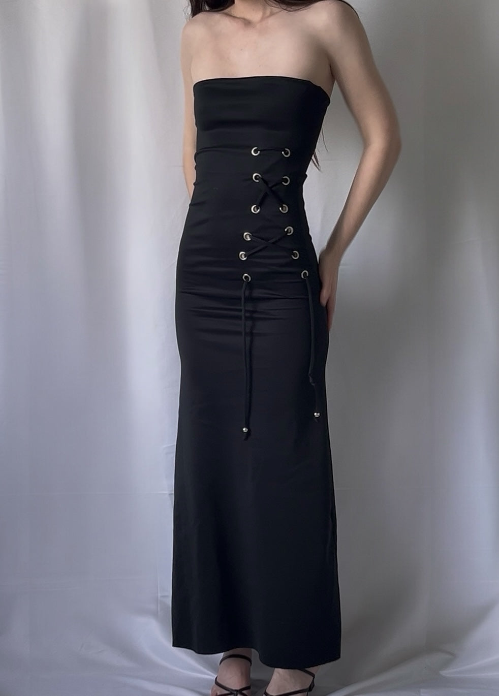 Robe tube détail corset - Hover