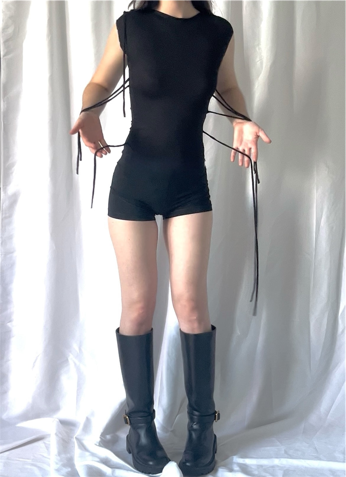 T-shirt cordons à nouer