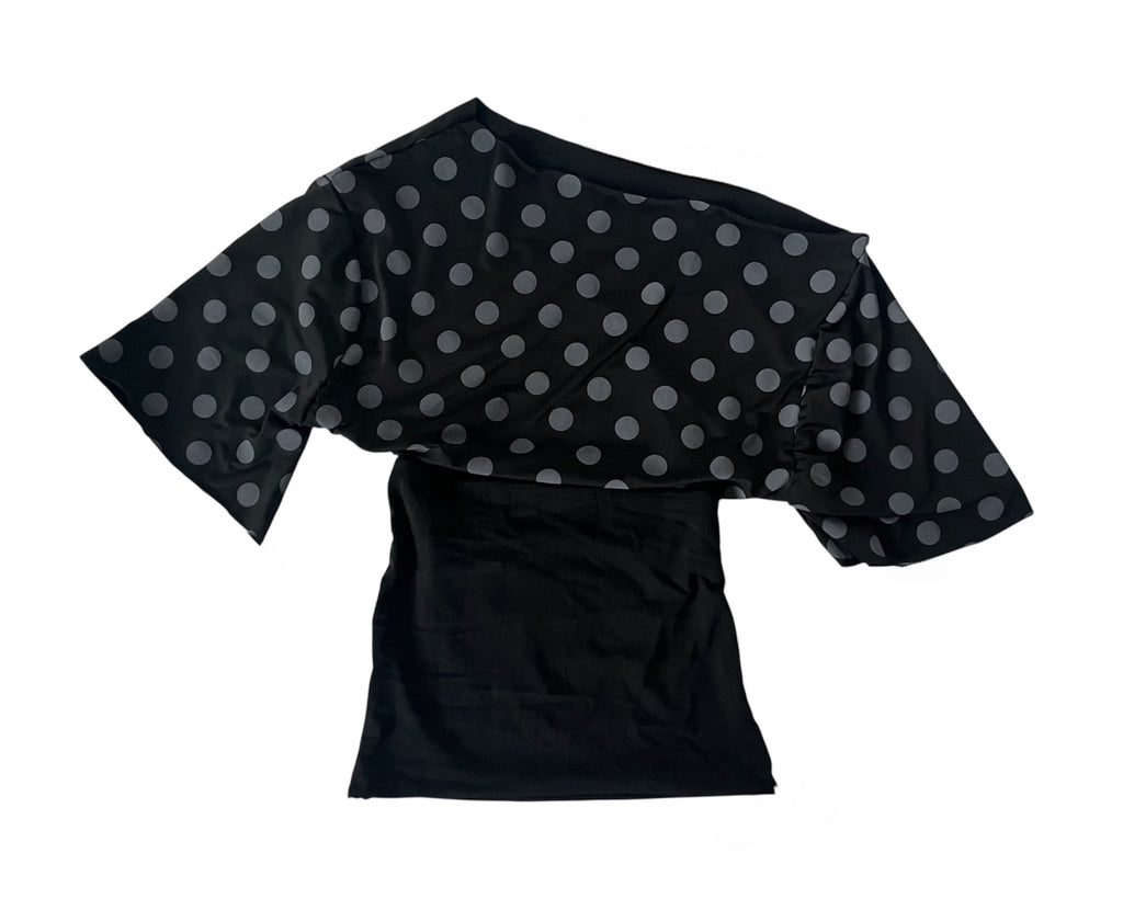 T-shirt manche off-shoulder bi-couleur