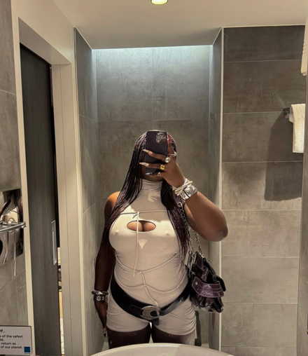 @lucycblack_ – SET 11.1.2